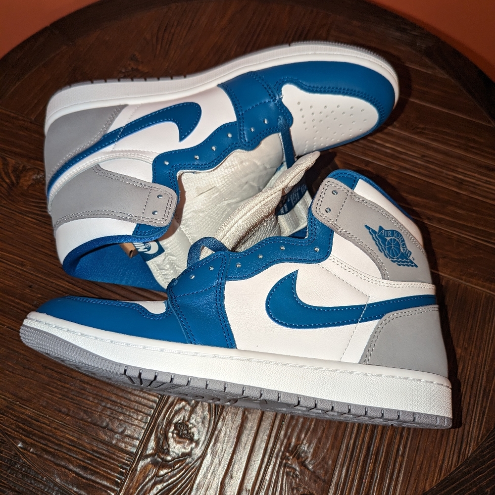 Nike Jordan 1